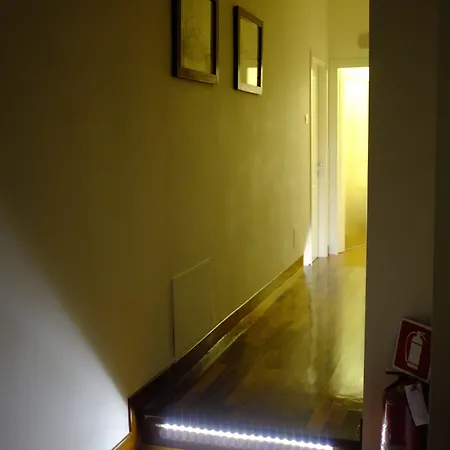 Отель Feliz In 5*